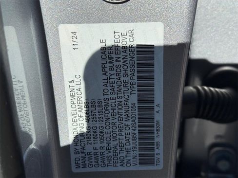 Certified 2025 Acura TLX w/ Technology Package image 23