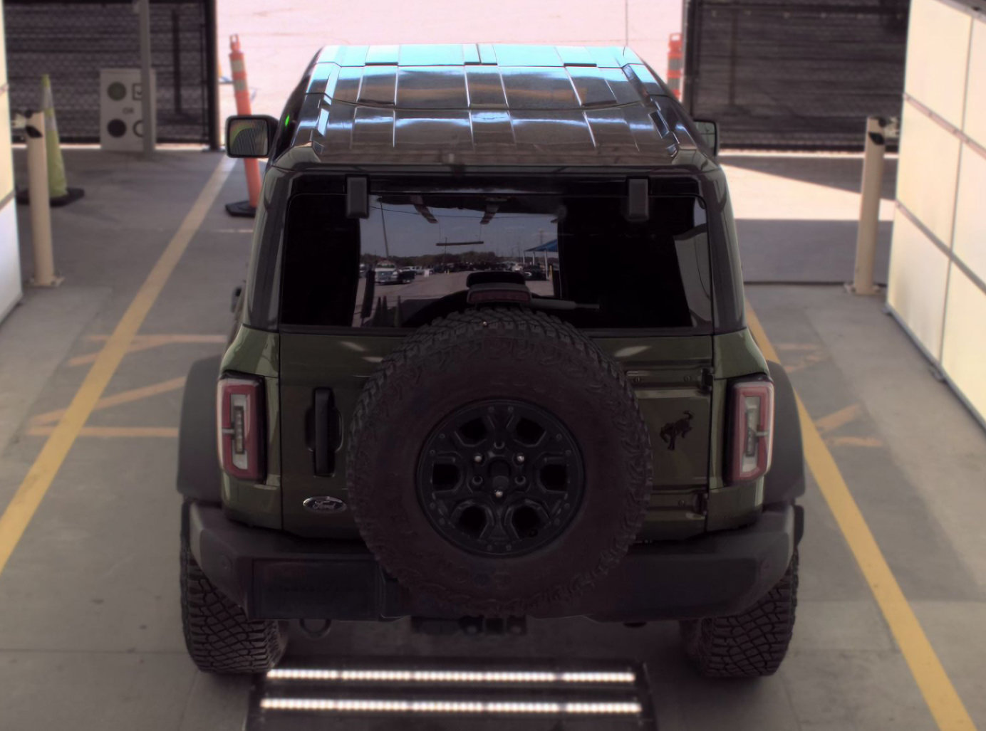 Used 2024 Ford Bronco Wildtrak AWD/4WD image 5