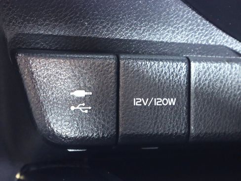 Used 2019 Toyota Camry LE FWD image 24