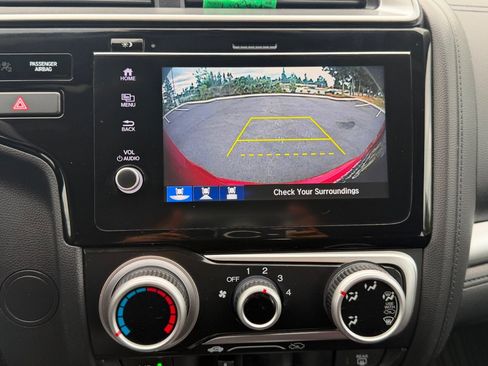 Used 2019 Honda Fit Sport image 14