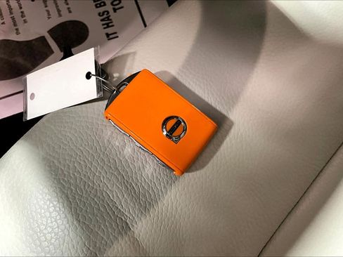 Used 2024 Volvo XC90 T8 Plus w/ Protection Package Premier image 14