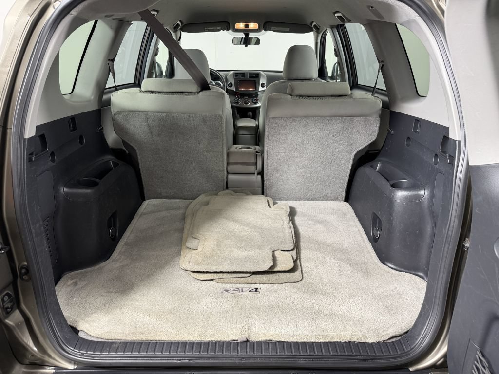 Used 2010 Toyota RAV4 4WD w/ Base L4 Extra Value Pkg image 9
