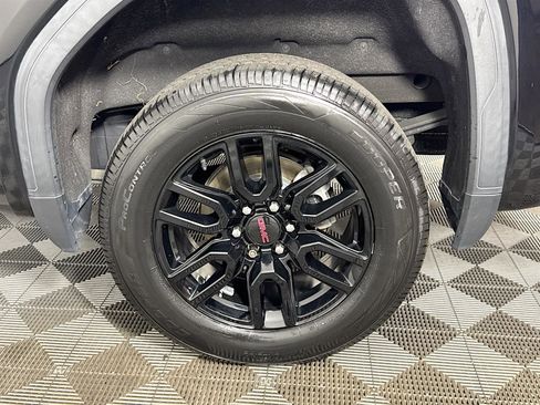 Used 2020 GMC Sierra 1500 Elevation w/ Elevation Value Package image 31