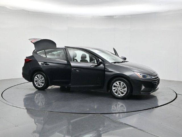Used 2020 Hyundai Elantra SE FWD image 51