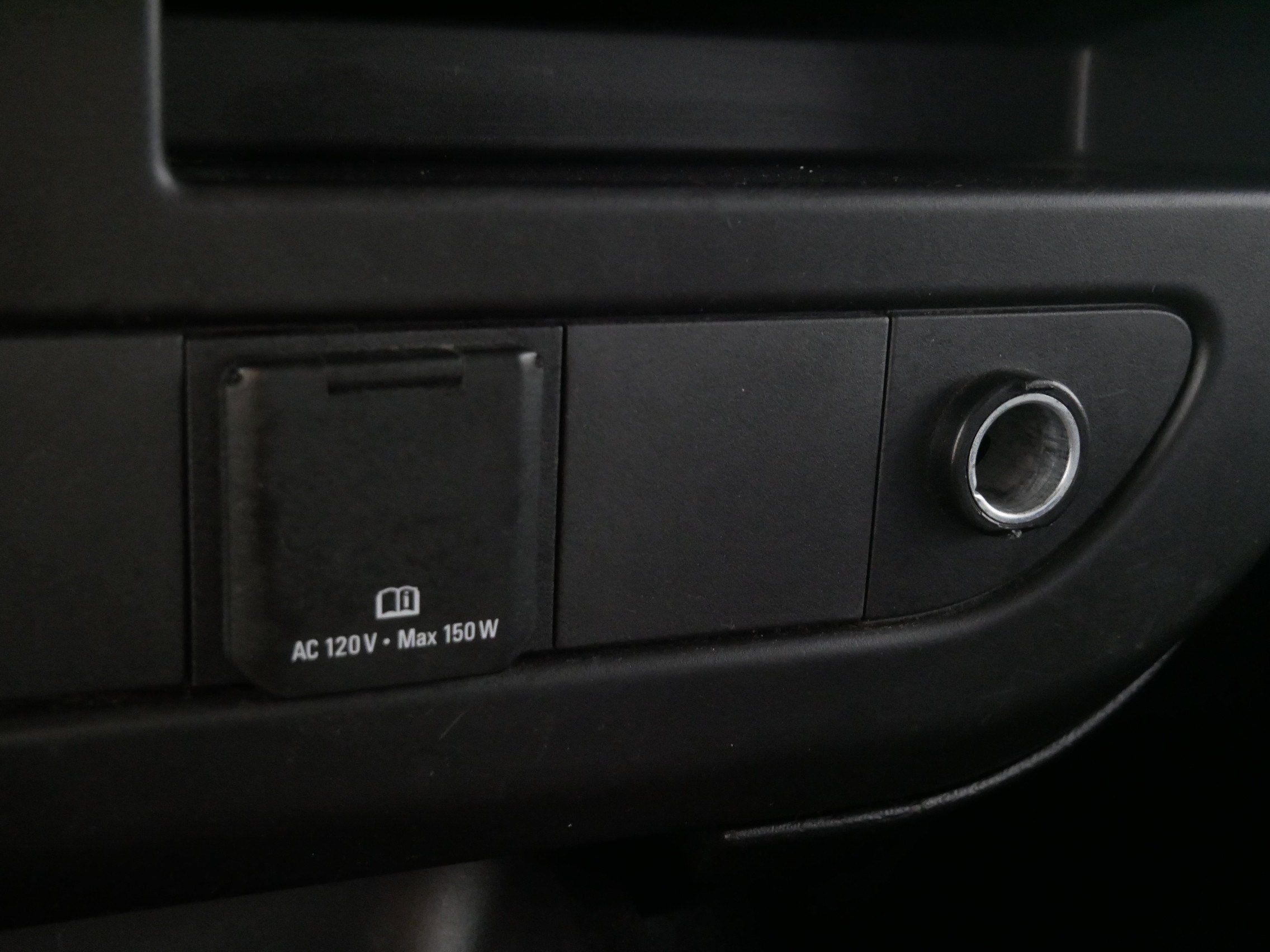 Used 2019 GMC Savana 2500 w/ Driver Convenience Package RWD image 32