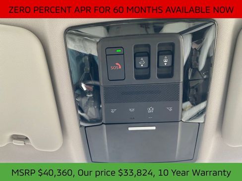 New 2025 Mitsubishi Outlander SE image 64