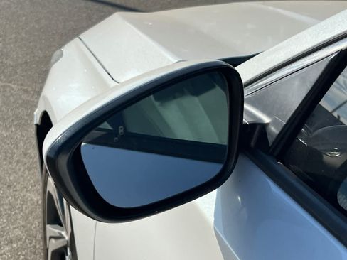 Used 2019 Honda Accord EX image 11