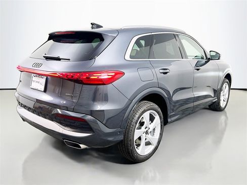 New 2025 Audi Q5 Premium Plus image 7