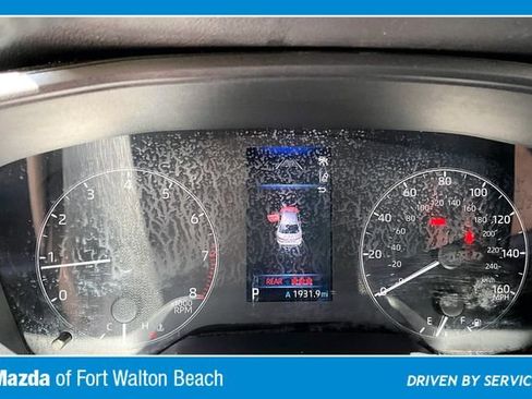 Used 2024 Toyota Corolla LE FWD image 12