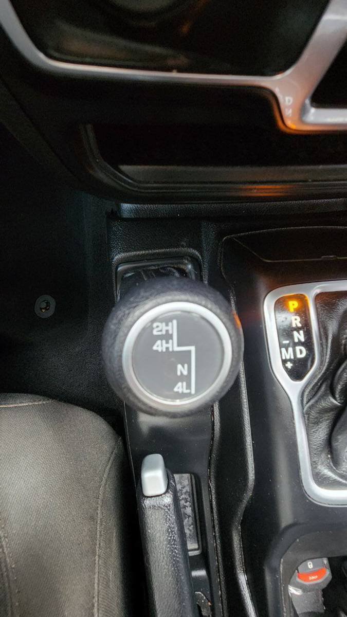 Used 2018 Jeep Wrangler Unlimited Sport S AWD/4WD image 14
