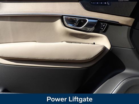 New 2026 Volvo XC90 B6 Ultra AWD/4WD image 10