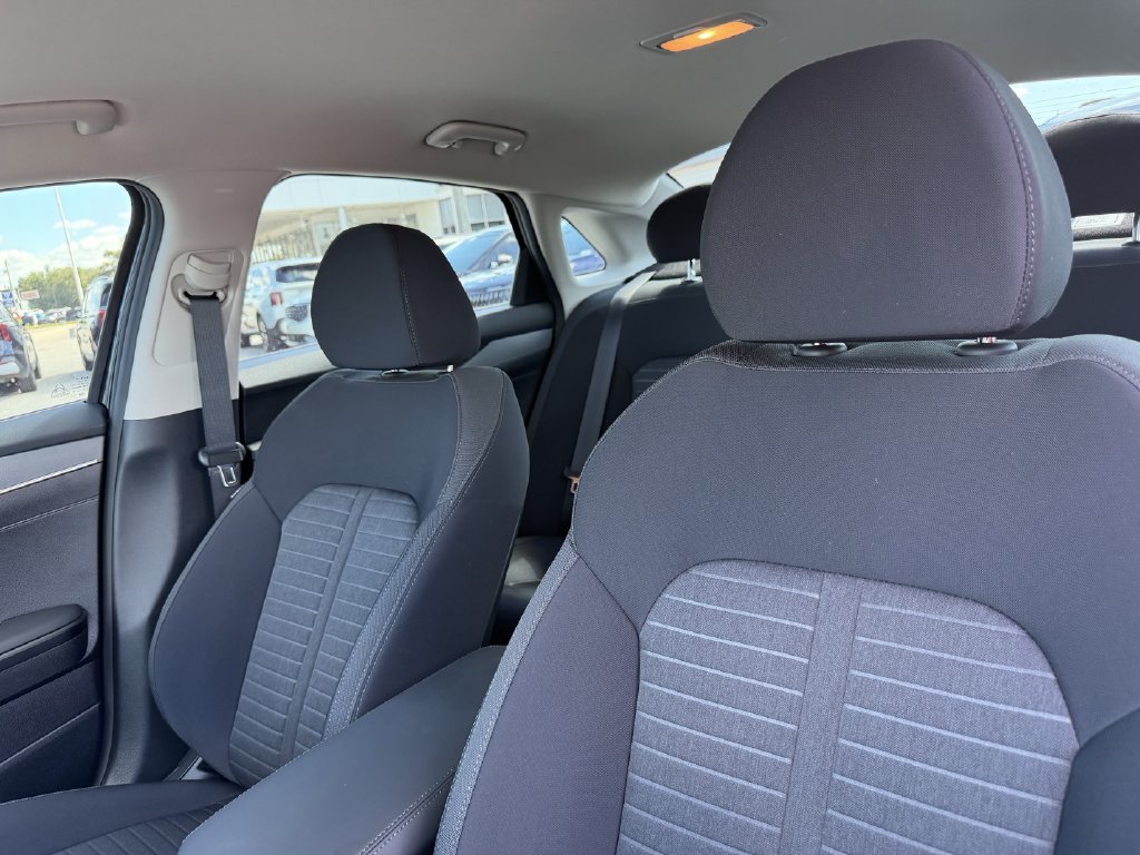 New 2027 Kia K5 LXS FWD image 20
