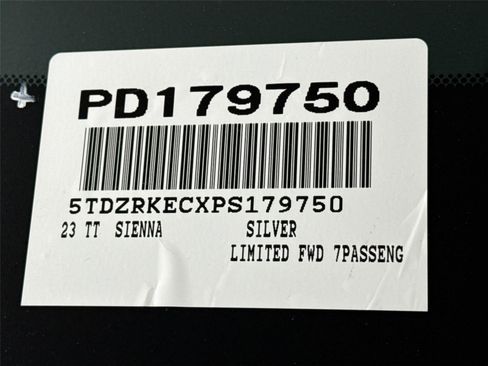 Certified 2023 Toyota Sienna Limited image 48