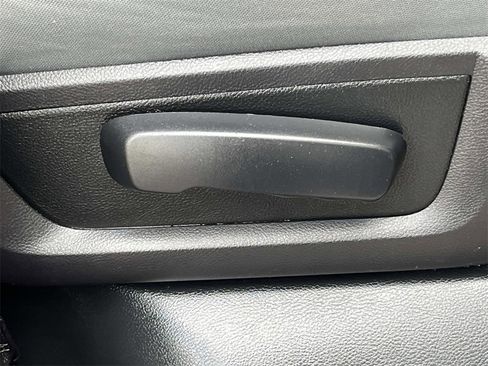 Used 2016 RAM 3500 Big Horn image 19