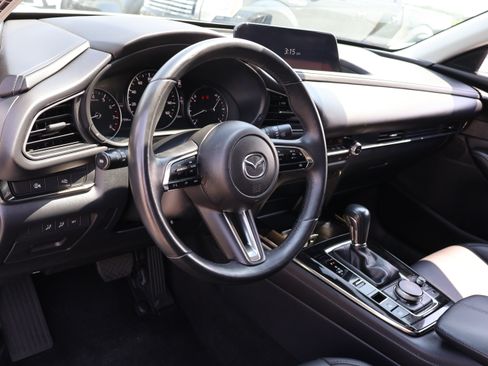 Used 2025 MAZDA CX-30 AWD 2.5 S w/ Preferred Package image 17