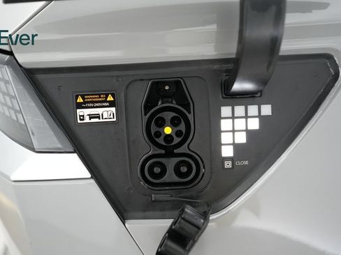 Used 2024 Hyundai Ioniq 5 Limited RWD image 10