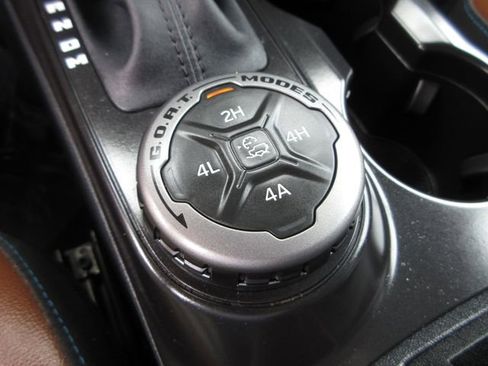 Certified 2024 Ford Bronco Outer Banks AWD/4WD image 19
