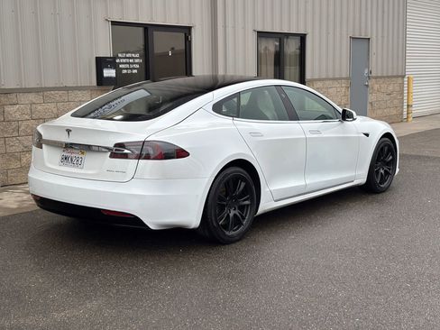 Used 2019 Tesla Model S Long Range image 3