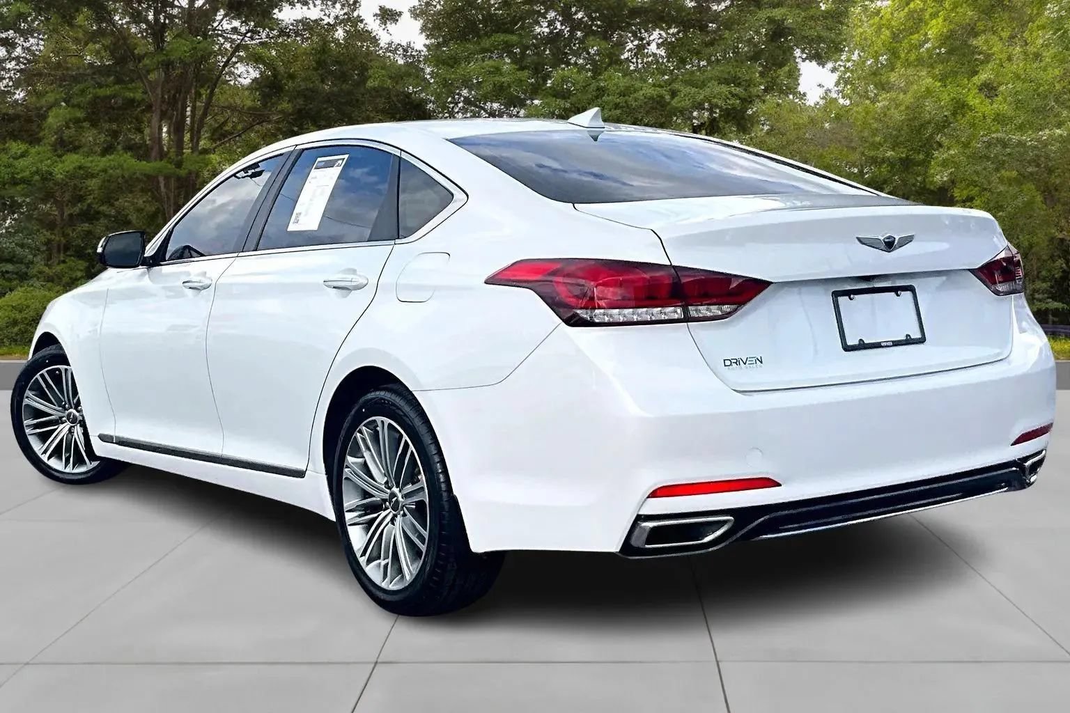 Used 2018 Genesis G80 3.8 RWD image 24