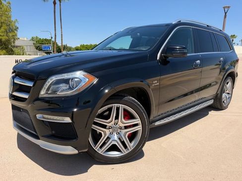 Used 2014 Mercedes-Benz GL 63 AMG 4MATIC w/ Accessory Chrome Package image 15