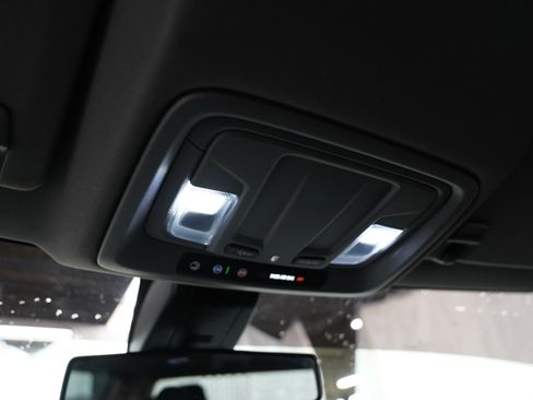 Used 2022 Chevrolet Silverado 1500 Custom Trail Boss w/ Safety Confidence Package image 19