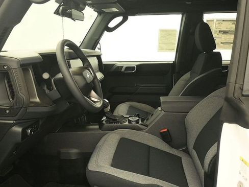 New 2026 Ford Bronco 4-Door AWD/4WD image 11