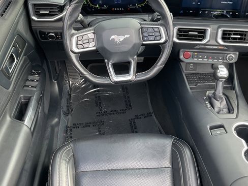 Used 2024 Ford Mustang Premium image 25