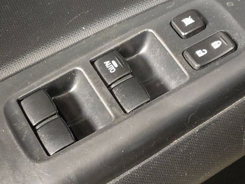 Used 2024 Mitsubishi Mirage ES image 27