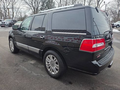 Used 2013 Lincoln Navigator 4WD image 5