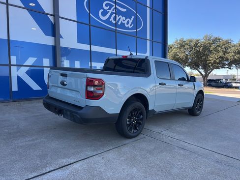 Used 2023 Ford Maverick XLT w/ XLT Luxury Package image 9