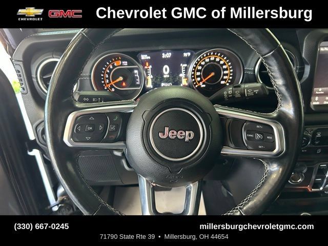 Used 2020 Jeep Wrangler Unlimited Sahara w/ Dual Top Group AWD/4WD image 20