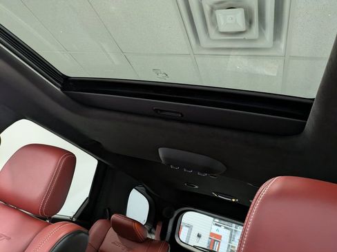 Used 2024 Dodge Durango SRT Hellcat AWD/4WD image 21