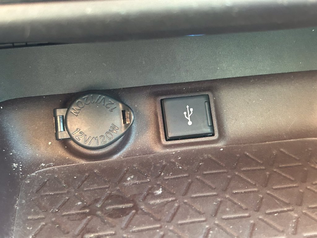 Certified 2021 Toyota RAV4 Limited AWD/4WD image 32