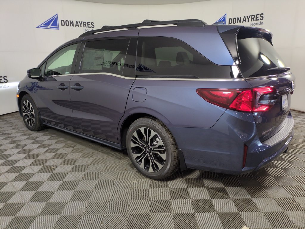 New 2027 Honda Odyssey Elite image 3