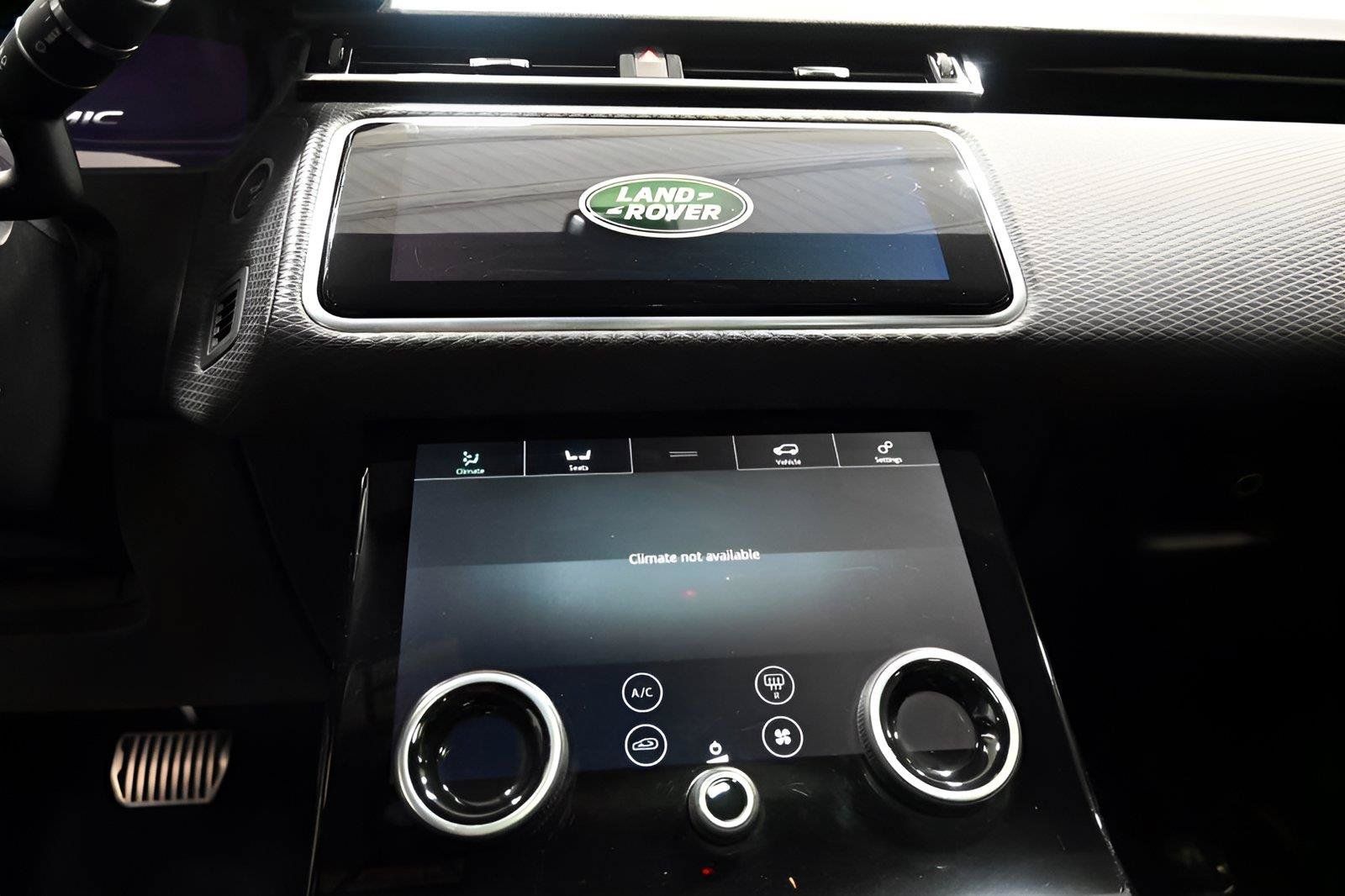 Used 2020 Land Rover Range Rover Velar R-Dynamic S AWD/4WD image 24