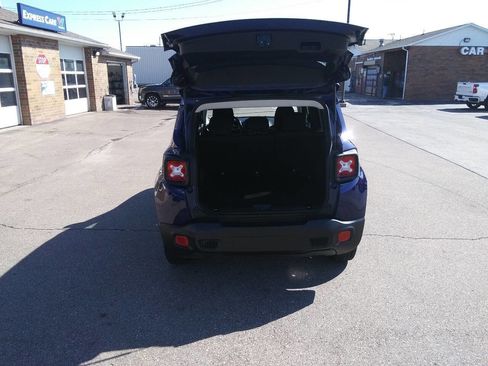 Used 2018 Jeep Renegade Sport w/ Power & Air Group image 6