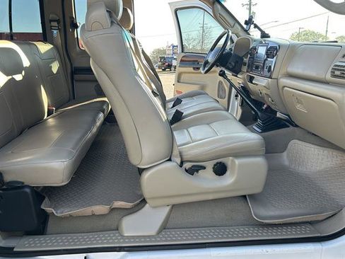 Used 2007 Ford F350 XL image 19