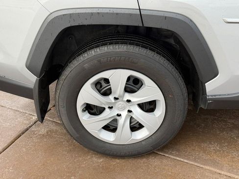 Certified 2025 Toyota RAV4 LE FWD image 6