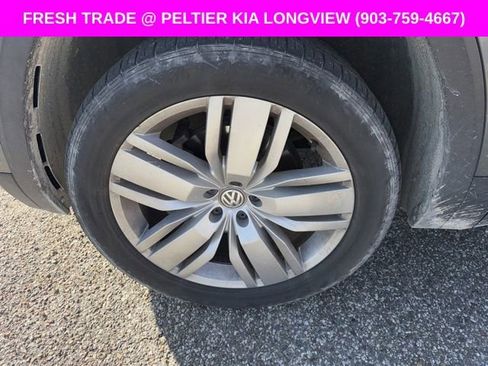 Used 2019 Volkswagen Atlas SE w/ Towing Package image 9