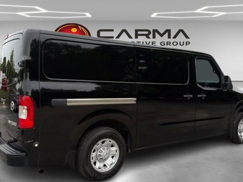Used 2017 Nissan NV 2500 SV w/ Back Door Glass Package RWD image 5