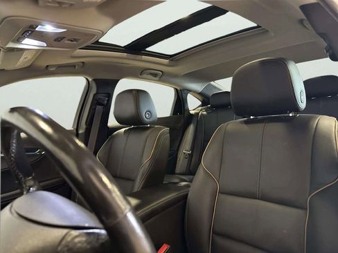 Used 2015 Chevrolet Impala LTZ FWD image 15