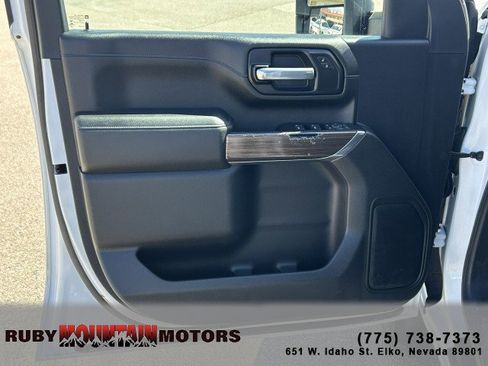 Used 2020 Chevrolet Silverado 3500 LT w/ Convenience Package AWD/4WD image 9