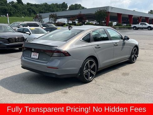 Used 2025 Honda Accord Sport image 3