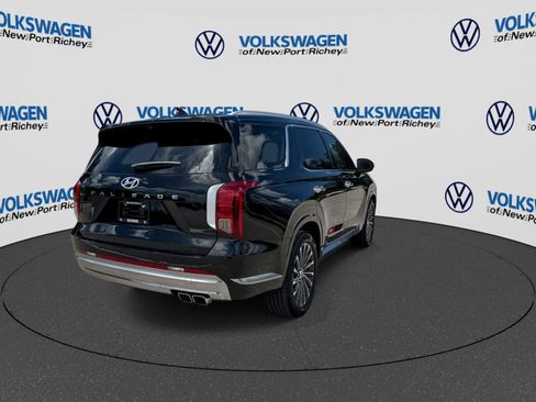Used 2024 Hyundai Palisade Calligraphy FWD image 14