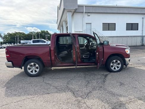 Used 2023 RAM 1500 Laramie AWD/4WD image 8