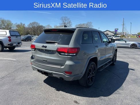 Used 2020 Jeep Grand Cherokee Altitude image 4