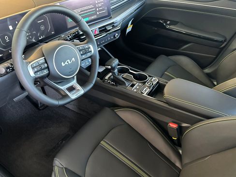 New 2026 Kia K5 GT FWD image 11