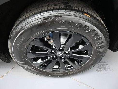 Used 2025 MAZDA CX-50 AWD 2.5 S w/ Premium Package image 15