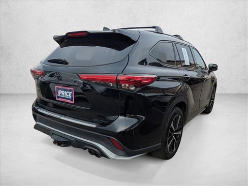 Used 2021 Toyota Highlander XSE image 5