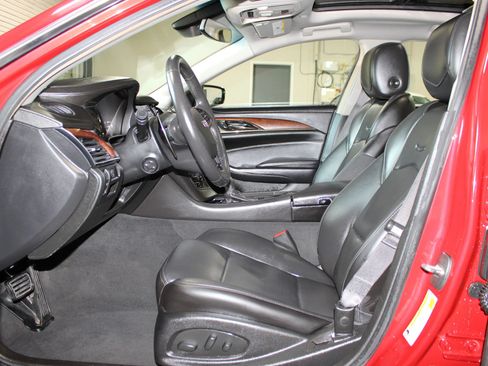 Used 2018 Cadillac CTS Luxury RWD image 10